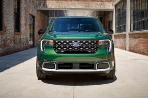 Ford (+13.6%) overtakes Toyota (+7.1%) as...