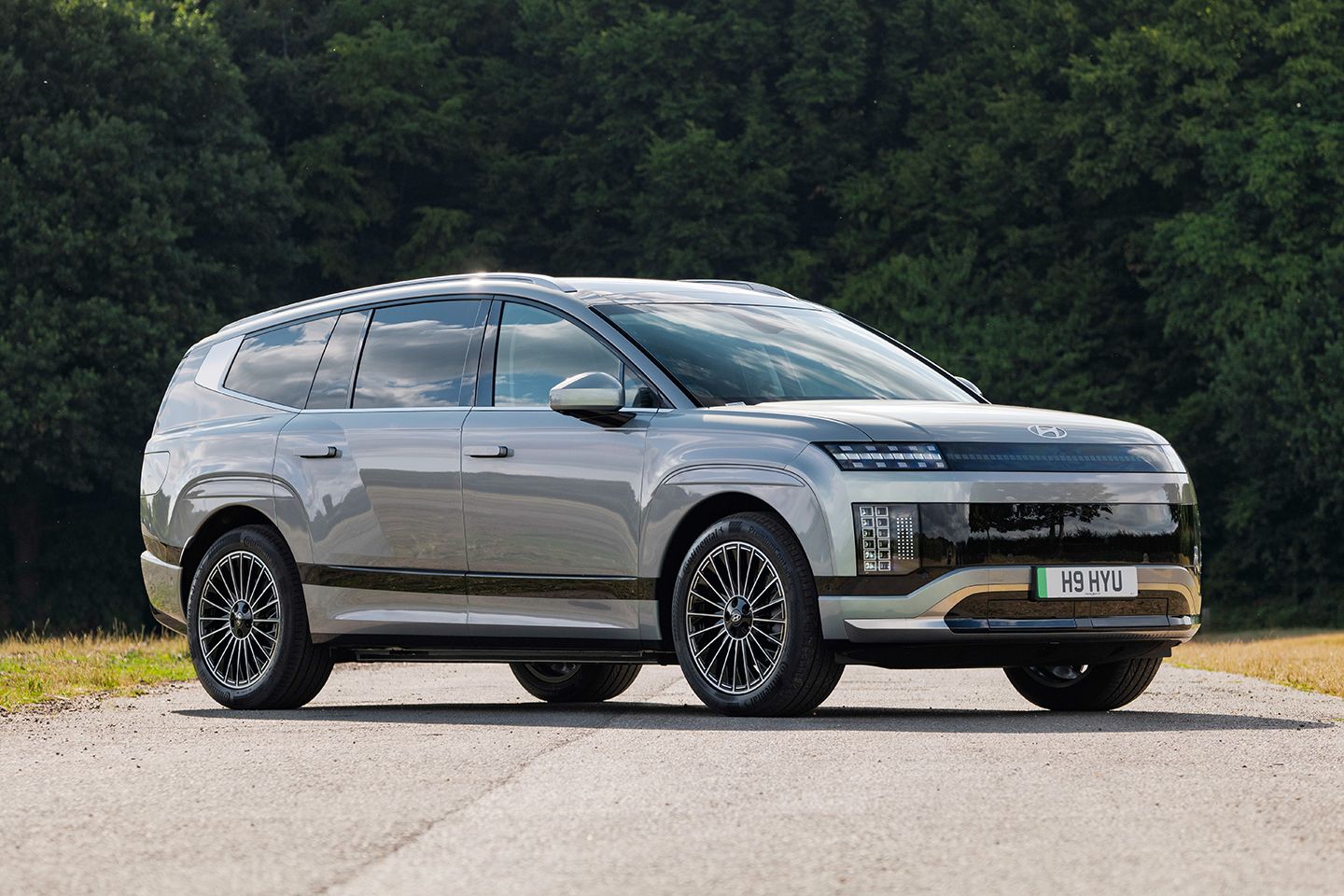 Hyundai Ioniq 9 UK prices confirmed
