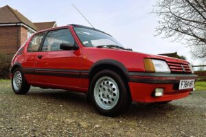 Peugeot 205 GTI 1.6 | Spotted