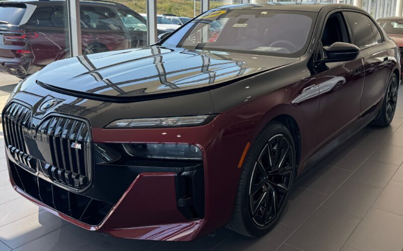 Best Luxury Car Lease Deals This Month – Updated Monthly