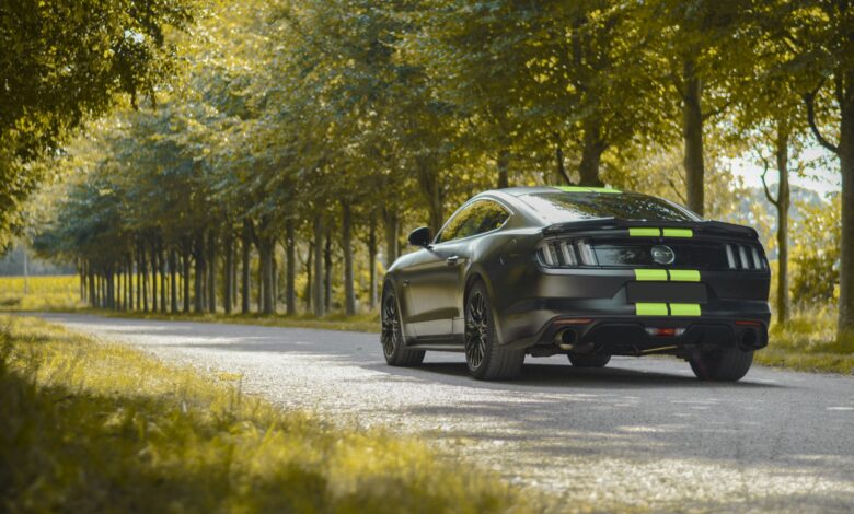How to Choose the Right Carbon Fiber Trim for Your Muscle Car